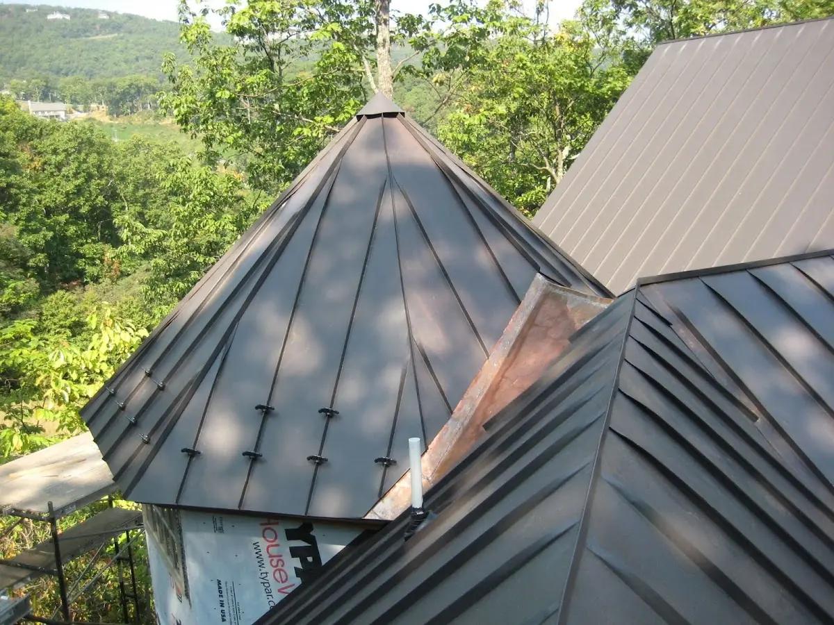 Professional Gutter Cleaning by Craftsman Roofing in Runnymede